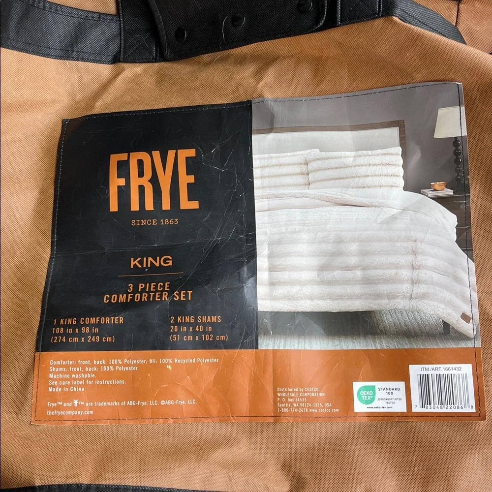 FRYE King Comforter and carrying bag